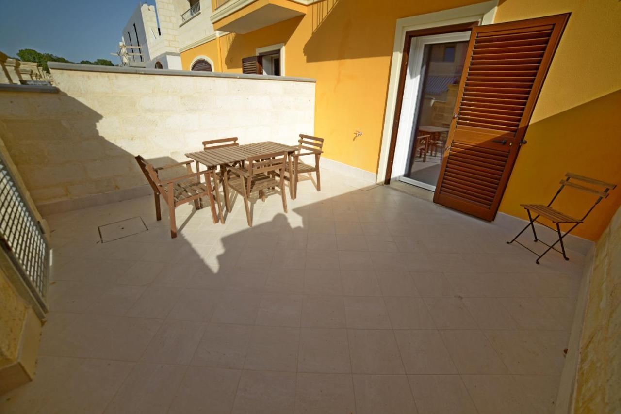 Toto Residence Torre Lapillo Exterior foto